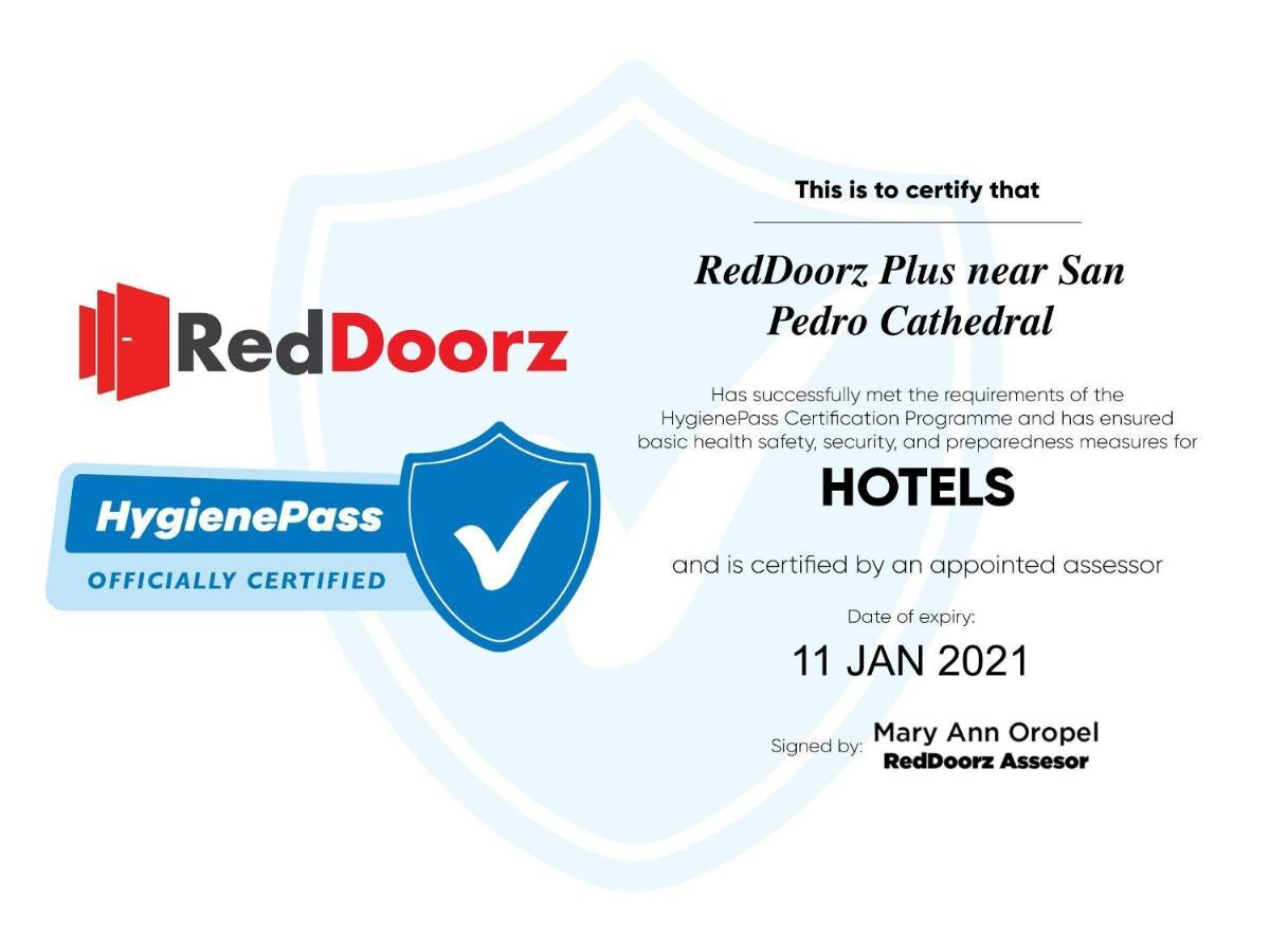 Reddoorz Plus Near San Pedro Cathedral Davao City Dış mekan fotoğraf