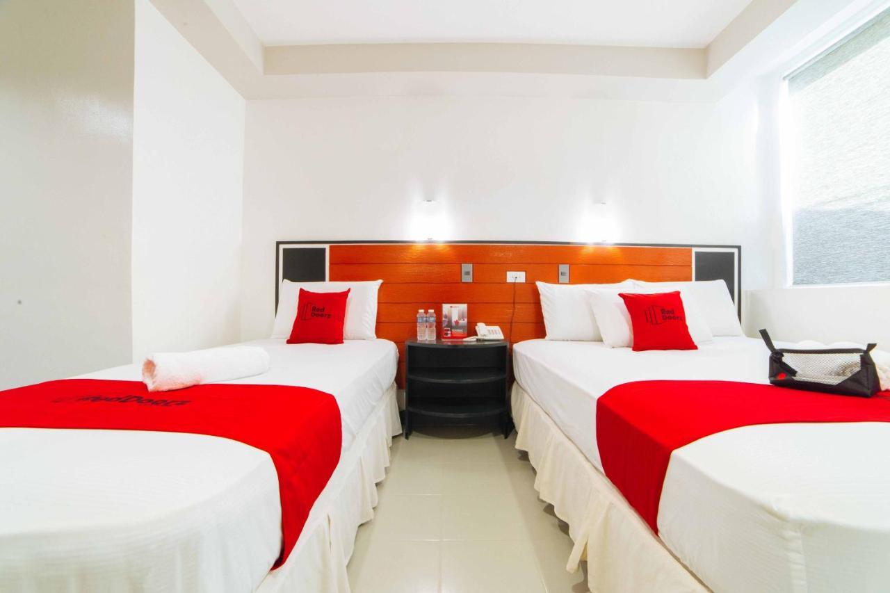 Reddoorz Plus Near San Pedro Cathedral Davao City Dış mekan fotoğraf